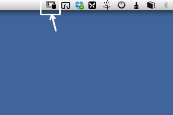 Macはメニューバーに状態を知らせるアイコンが出る。ワイヤレス時は右下に黒い電池マーク、USBケーブル接続時はコンセントのマークがつく