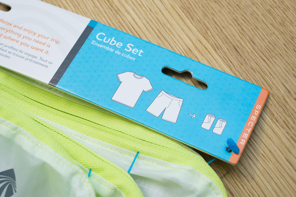 Pack-It Specter Cube Setはこんなものを入れられるよ、の図